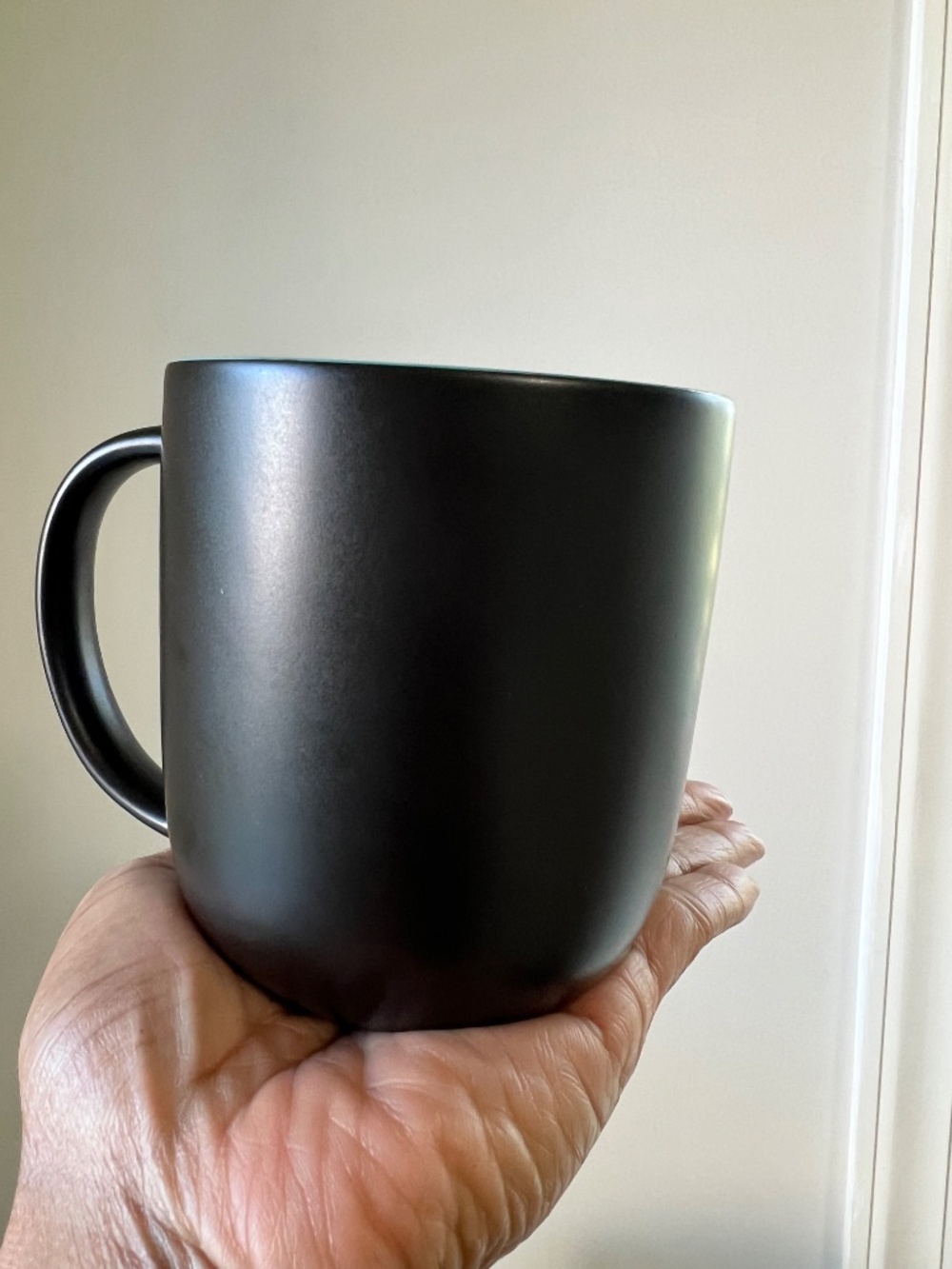 “DREAM" celestial ceramic coffee mug - Picture 3 of 10